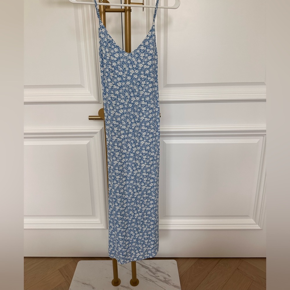 Reformation blue white floral midi dress XS